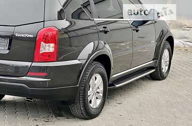 Позашляховик / Кросовер SsangYong Rexton 2014 в 
