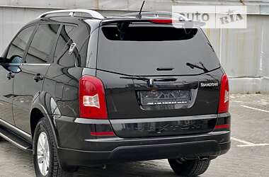Позашляховик / Кросовер SsangYong Rexton 2014 в 