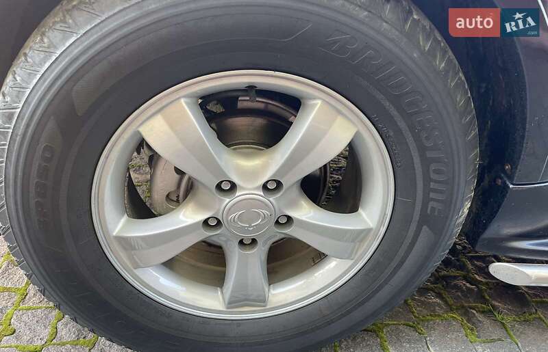 Внедорожник / Кроссовер SsangYong Rexton 2011 в Львове