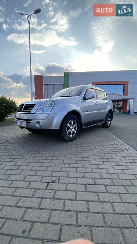 Внедорожник / Кроссовер SsangYong Rexton 2009 в Виноградове