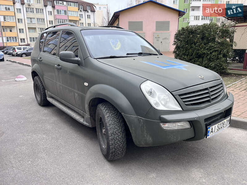 Позашляховик / Кросовер SsangYong Rexton 2005 в Бучі