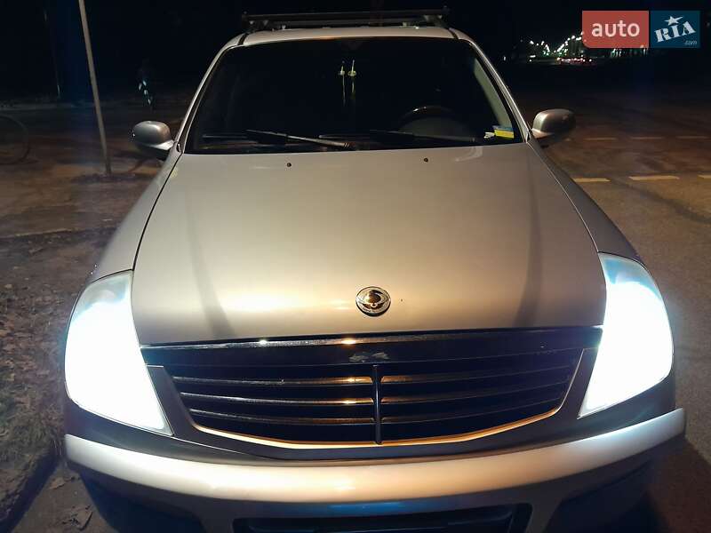 SsangYong Rexton 2005