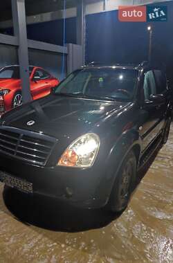 Внедорожник / Кроссовер SsangYong Rexton 2007 в Старом Самборе