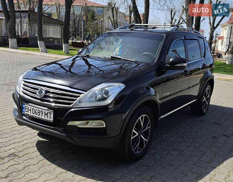 Позашляховик / Кросовер SsangYong Rexton 2012 в Ужгороді