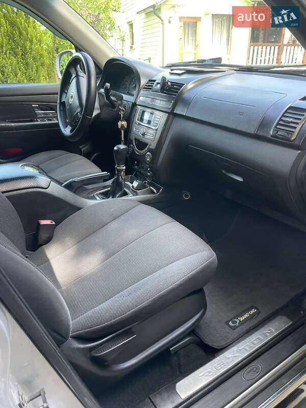 Внедорожник / Кроссовер SsangYong Rexton 2013 в Жашкове фото 6 Внедорожник / Кроссовер SsangYong Rexton 2013 в Жашкове