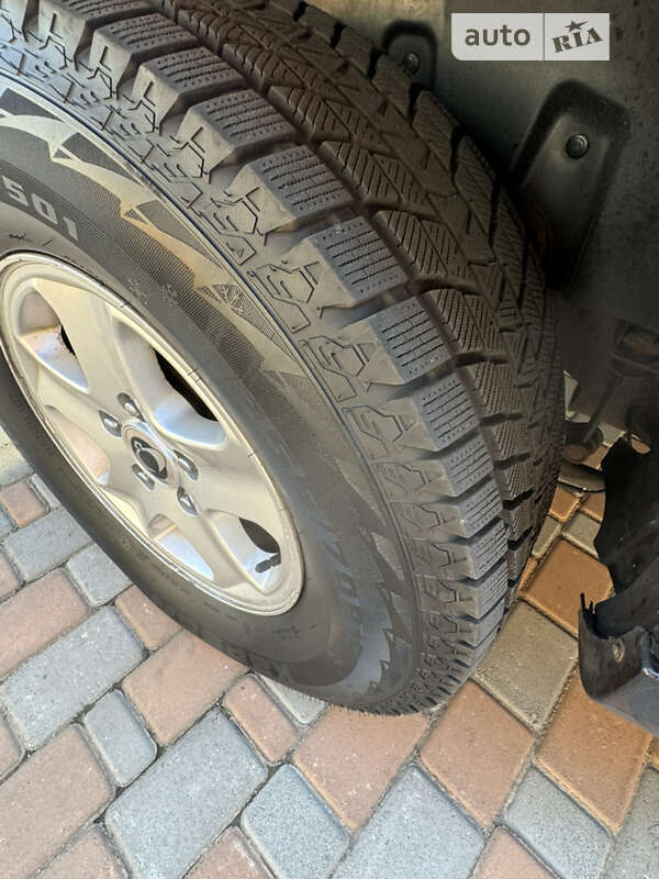 Внедорожник / Кроссовер SsangYong Rexton 2007 в Киеве