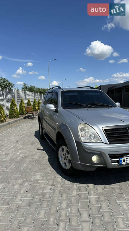 Позашляховик / Кросовер SsangYong Rexton 2007 в Дніпрі