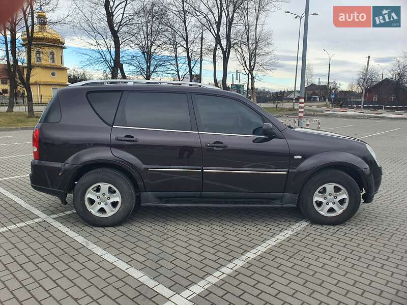 Позашляховик / Кросовер SsangYong Rexton 2011 в Коломиї