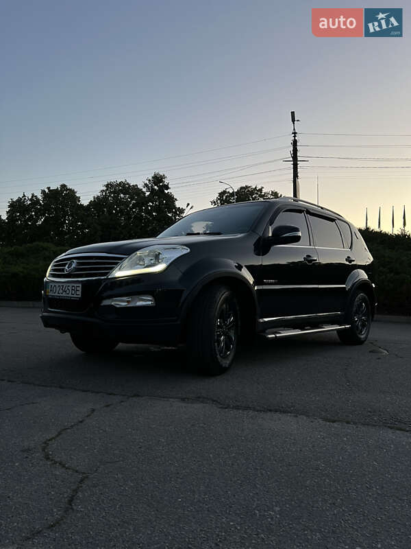 Позашляховик / Кросовер SsangYong Rexton 2013 в Умані фото 16 Позашляховик / Кросовер SsangYong Rexton 2013 в Умані