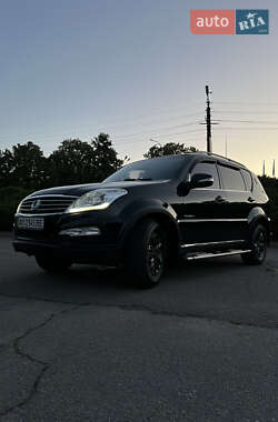 Позашляховик / Кросовер SsangYong Rexton 2013 в 