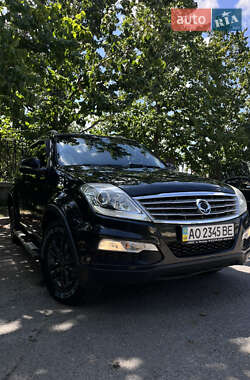 Позашляховик / Кросовер SsangYong Rexton 2013 в 