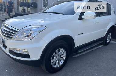 Внедорожник / Кроссовер SsangYong Rexton 2012 в Первомайске