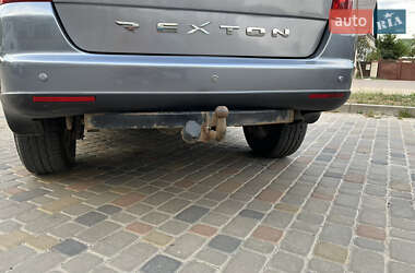 Позашляховик / Кросовер SsangYong Rexton 2011 в 