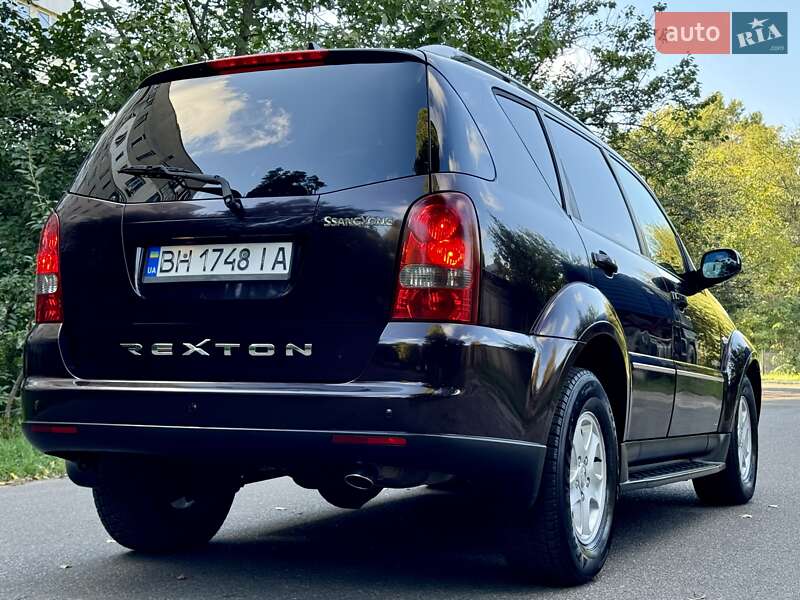 Позашляховик / Кросовер SsangYong Rexton 2012 в Одесі