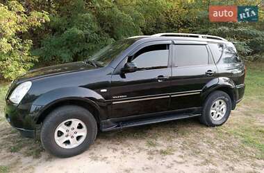 Позашляховик / Кросовер SsangYong Rexton 2010 в 