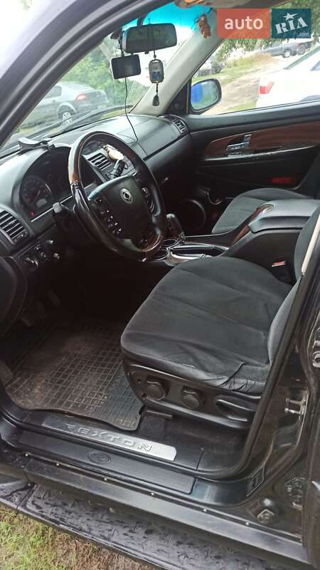 Позашляховик / Кросовер SsangYong Rexton 2007 в Краснограді