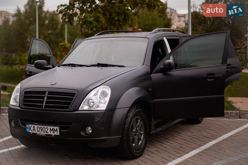 Позашляховик / Кросовер SsangYong Rexton 2008 в Києві