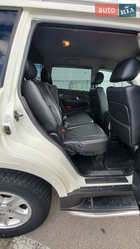 Внедорожник / Кроссовер SsangYong Rexton 2011 в Запорожье