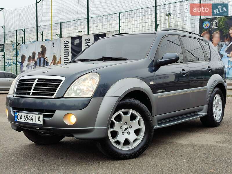 Позашляховик / Кросовер SsangYong Rexton 2007 в Києві