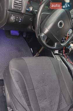 Позашляховик / Кросовер SsangYong Rexton 2005 в 