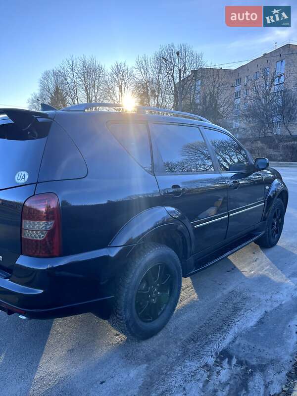 Позашляховик / Кросовер SsangYong Rexton 2012 в Обухові