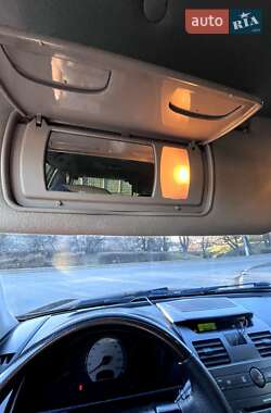 Внедорожник / Кроссовер SsangYong Rexton 2012 в 