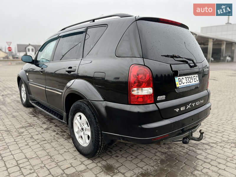 Позашляховик / Кросовер SsangYong Rexton 2007 в Львові