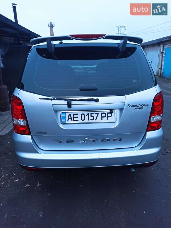 Позашляховик / Кросовер SsangYong Rexton 2011 в Павлограді
