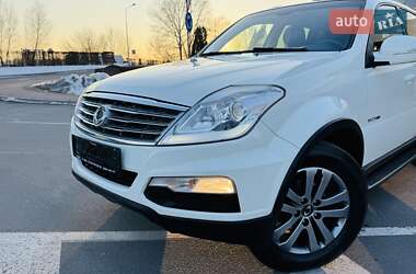 Внедорожник / Кроссовер SsangYong Rexton 2014 в Киеве