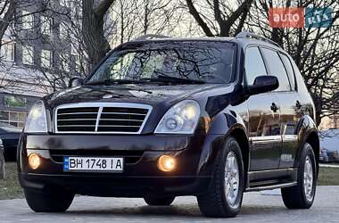 Позашляховик / Кросовер SsangYong Rexton 2012 в 