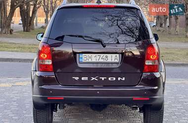 Позашляховик / Кросовер SsangYong Rexton 2012 в 