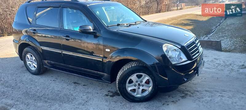 Позашляховик / Кросовер SsangYong Rexton 2008 в Львові