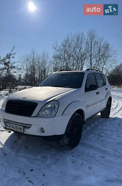 Позашляховик / Кросовер SsangYong Rexton 2008 в 