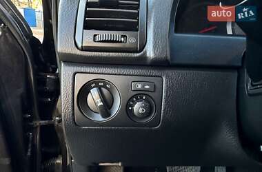 Внедорожник / Кроссовер SsangYong Rexton 2013 в 
