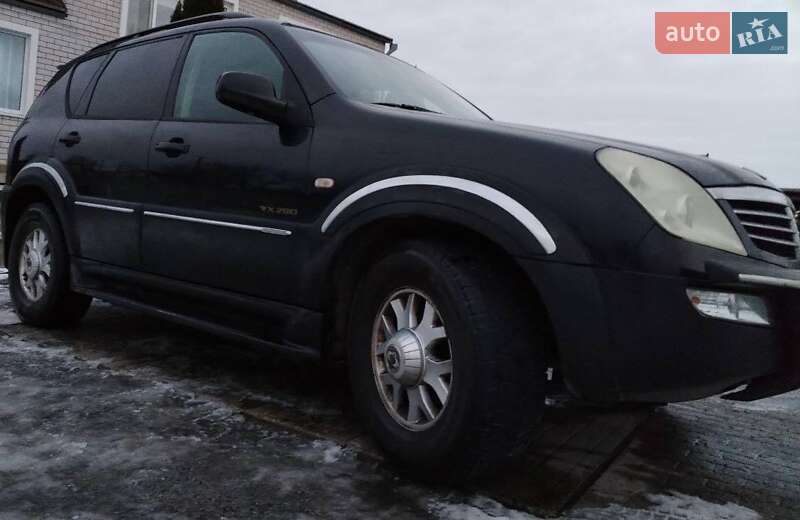 Позашляховик / Кросовер SsangYong Rexton 2005 в Дніпрі