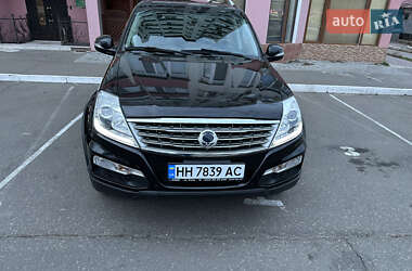 Позашляховик / Кросовер SsangYong Rexton 2014 в 