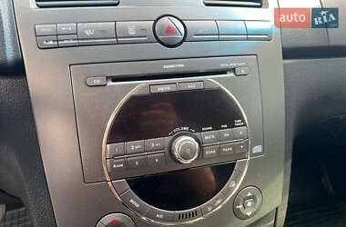 Внедорожник / Кроссовер SsangYong Rexton 2011 в 
