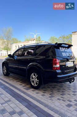 Внедорожник / Кроссовер SsangYong Rexton 2011 в 