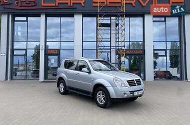 Внедорожник / Кроссовер SsangYong Rexton 2010 в Киеве