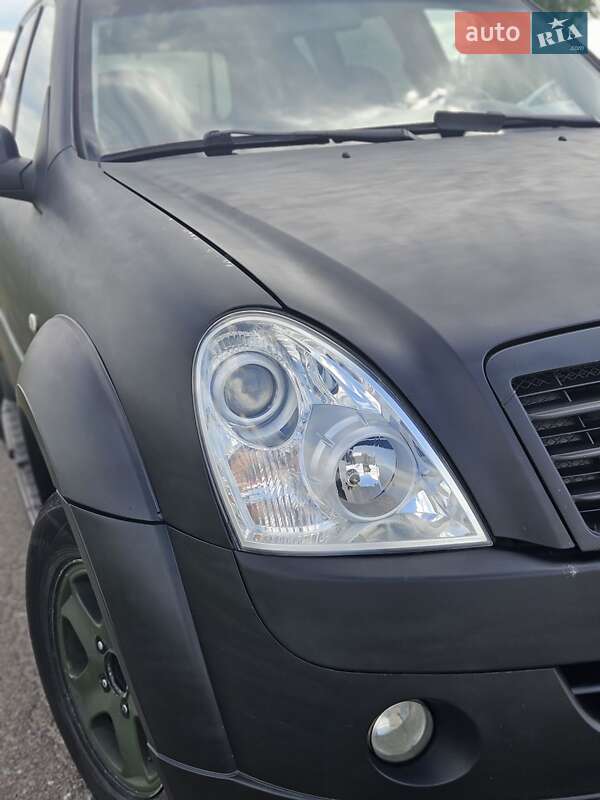 Внедорожник / Кроссовер SsangYong Rexton 2008 в Киеве фото 7 Внедорожник / Кроссовер SsangYong Rexton 2008 в Киеве