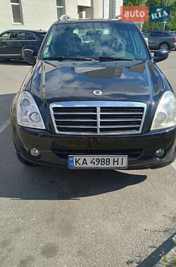 Внедорожник / Кроссовер SsangYong Rexton 2006 в Вишневом