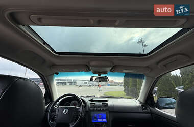 Внедорожник / Кроссовер SsangYong Rexton 2006 в 