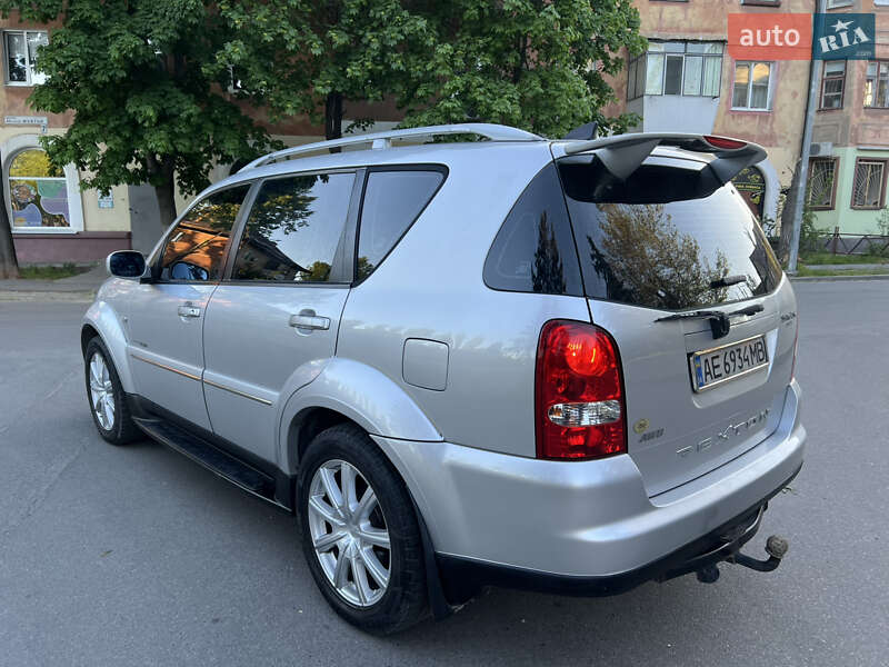 Позашляховик / Кросовер SsangYong Rexton 2011 в Дніпрі