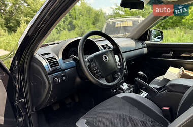 Позашляховик / Кросовер SsangYong Rexton 2014 в 
