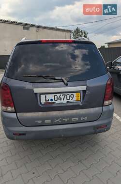 Внедорожник / Кроссовер SsangYong Rexton 2004 в 