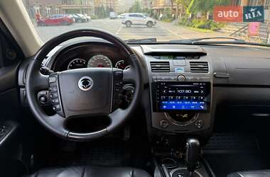 Внедорожник / Кроссовер SsangYong Rexton 2009 в 