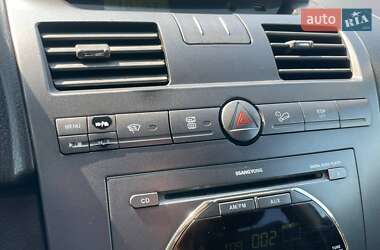 Внедорожник / Кроссовер SsangYong Rexton 2011 в 