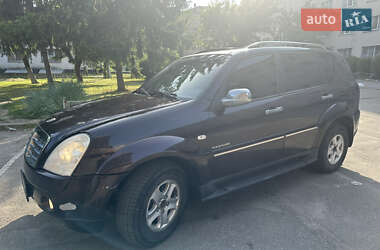 Позашляховик / Кросовер SsangYong Rexton 2008 в 