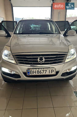 Позашляховик / Кросовер SsangYong Rexton 2013 в 