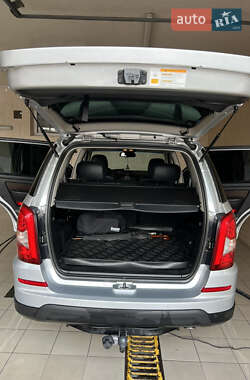 Позашляховик / Кросовер SsangYong Rexton 2013 в 